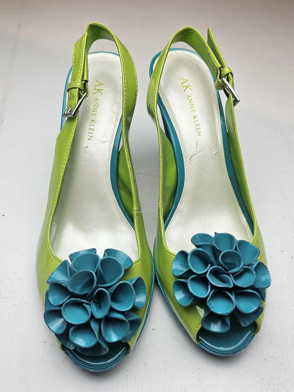 Anne Klein Lime Green Slingback Heels with Teal Flower Y2k Vintage Clubwear 7.5 - Picture 2 of 7